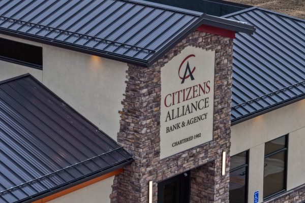 Citizen's Alliance Bank front sign details