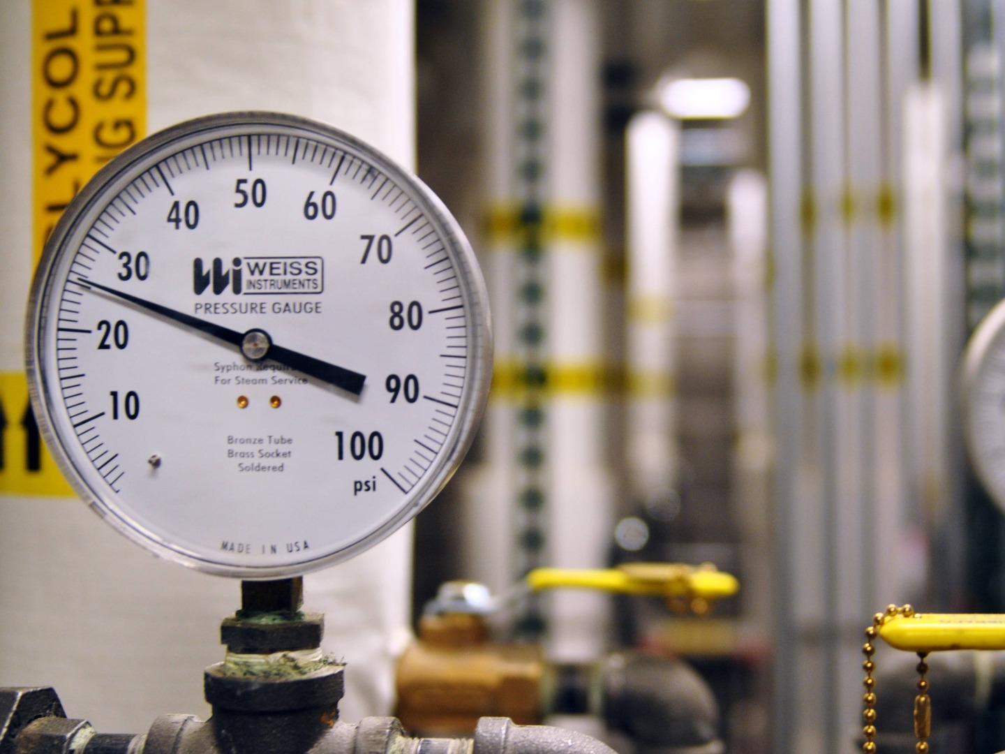 pressure gauge