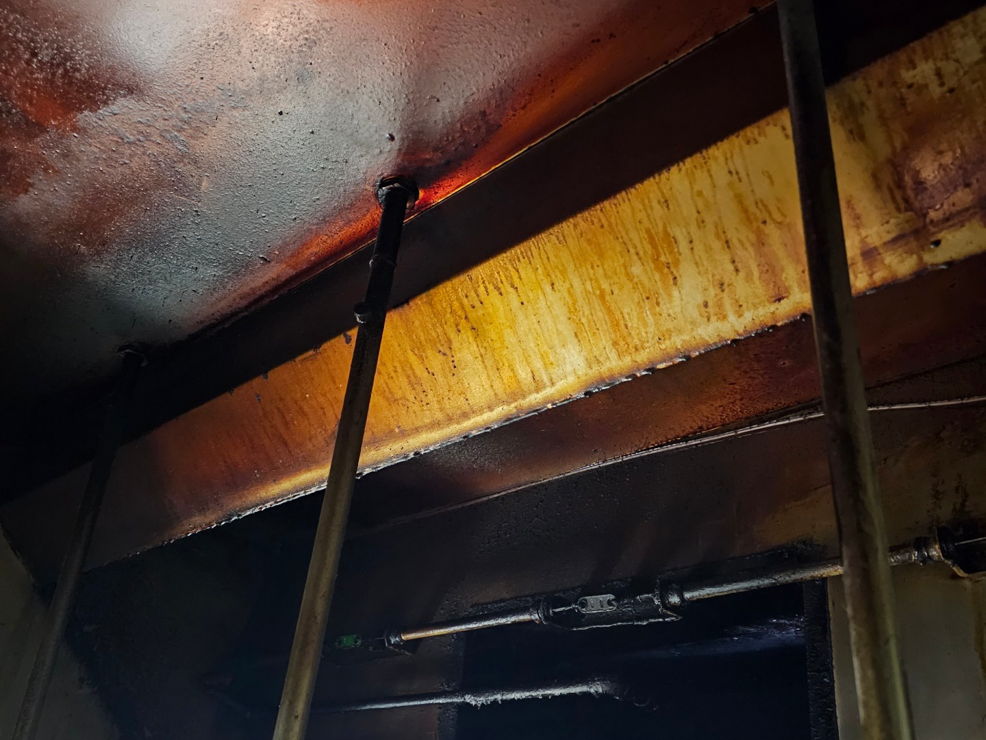 dirty kitchen hood